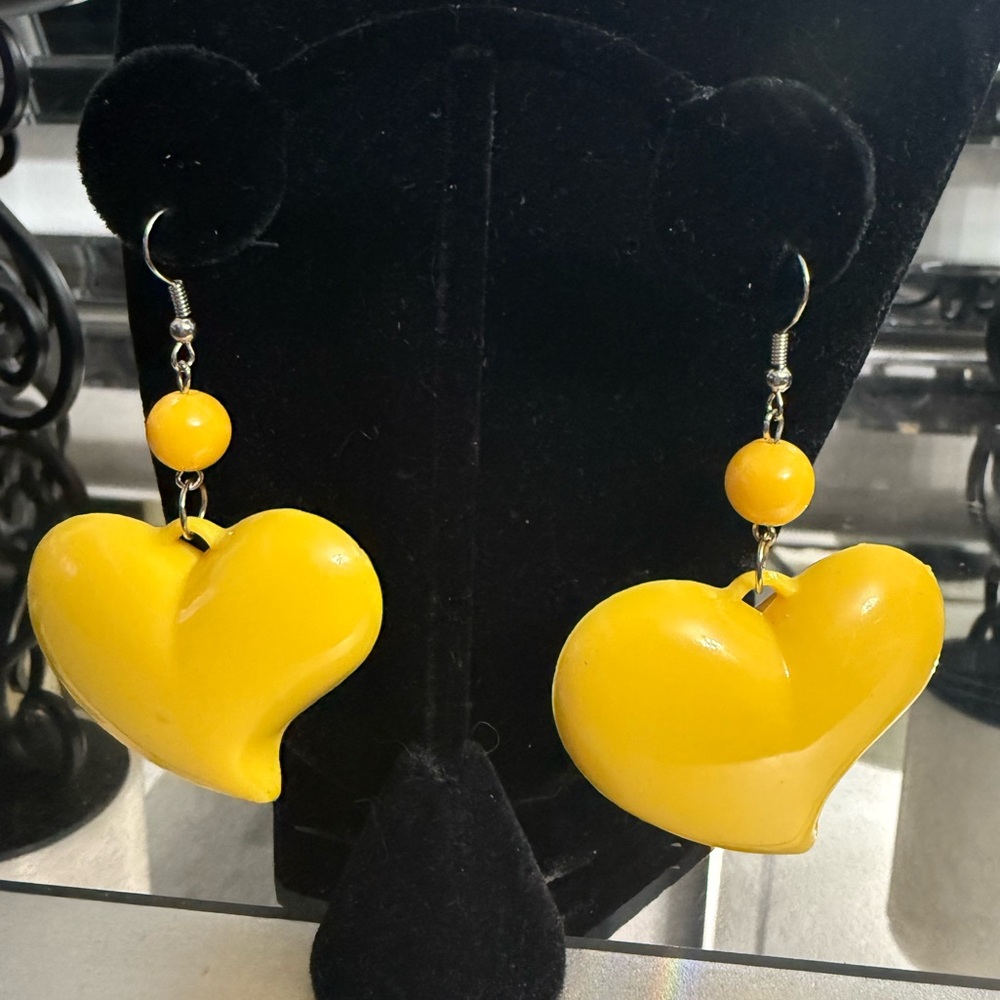 Yellow Vintage Acrylic 70’s Bubble Heart-Shaped Dangle Hook Earrings